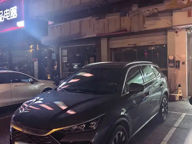 BYD Tang