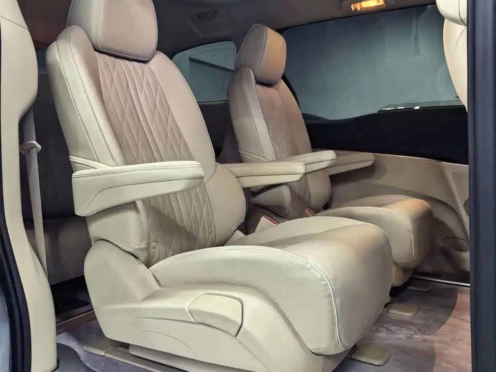 Buick GL8 2023 Luxury