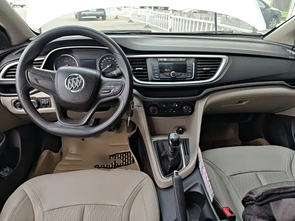 Buick Excelle — миниатюра 10