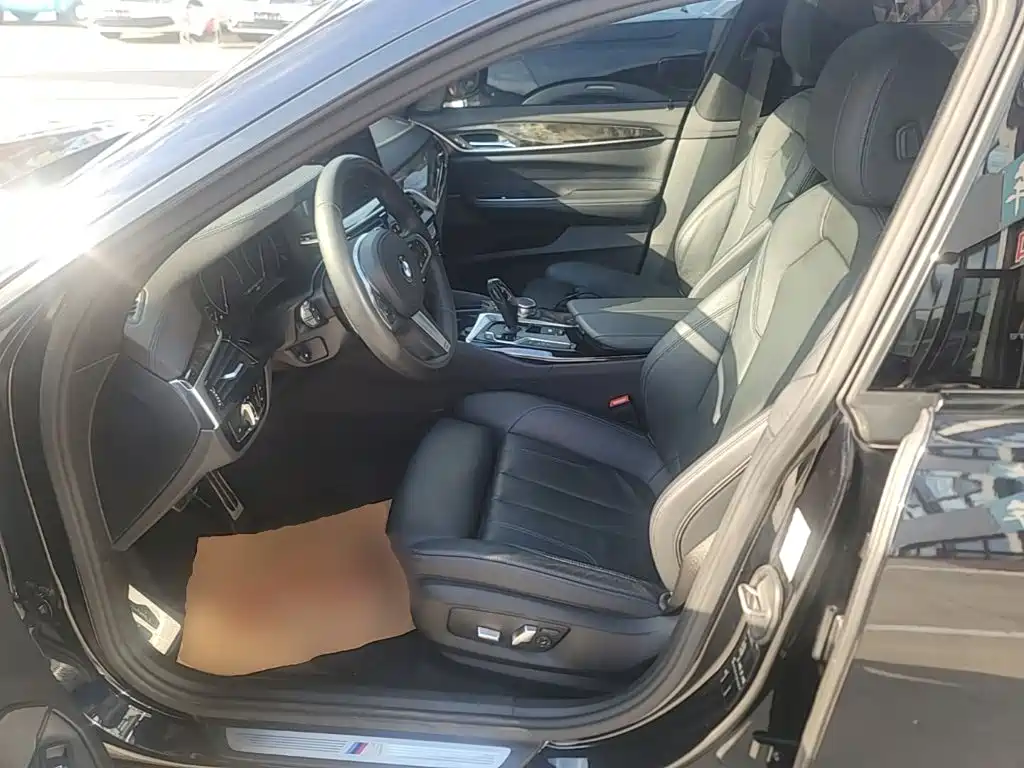 BMW 6 Series GT — миниатюра 15