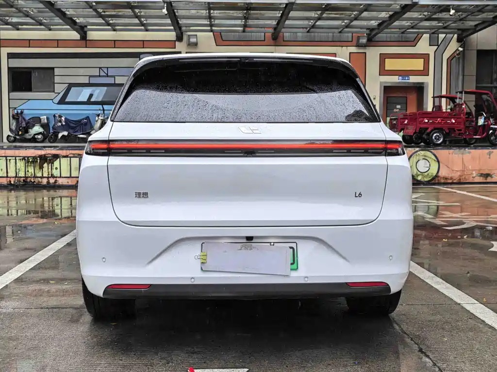Li Auto IDEAL L6