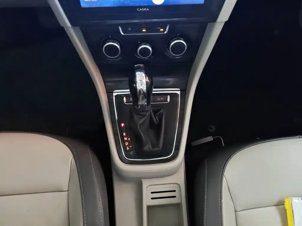 Volkswagen Gran Lavida — миниатюра 14
