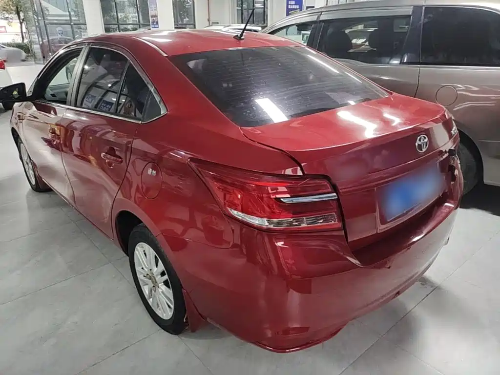 Toyota Vios — миниатюра 5