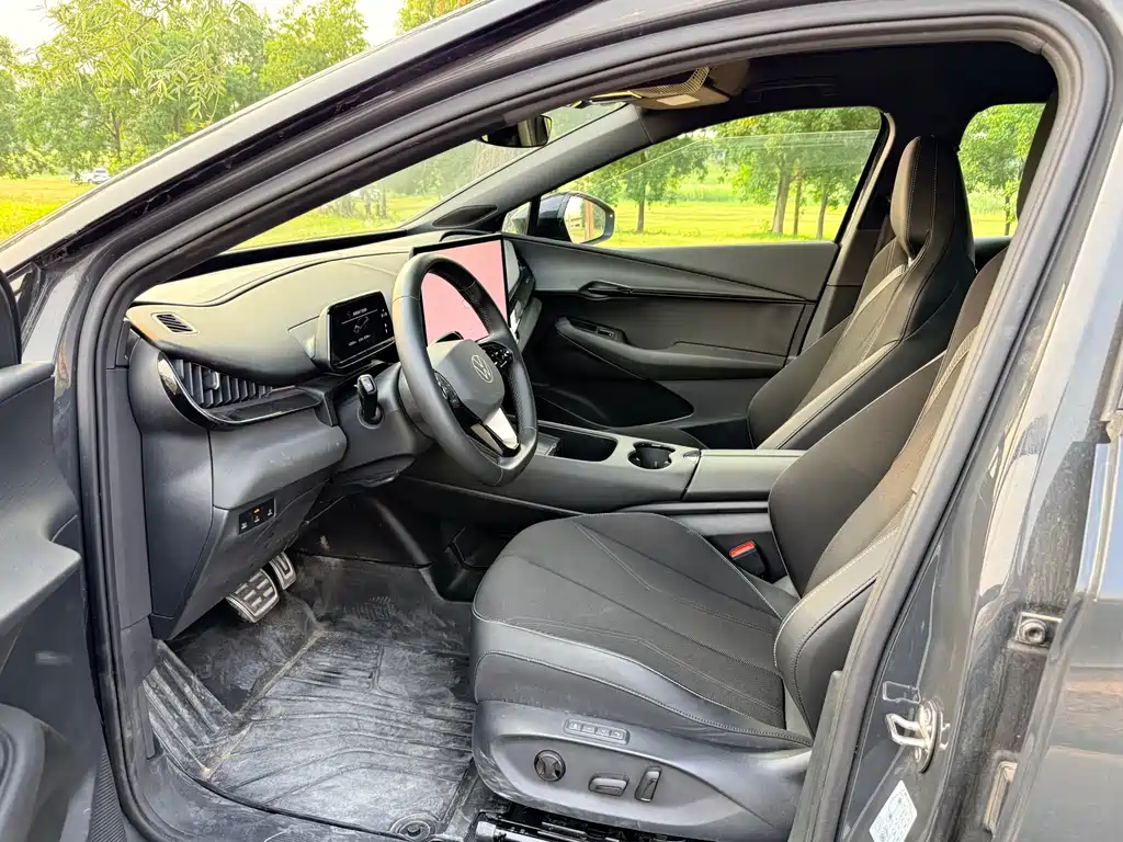 Volkswagen 06 2024 Pro