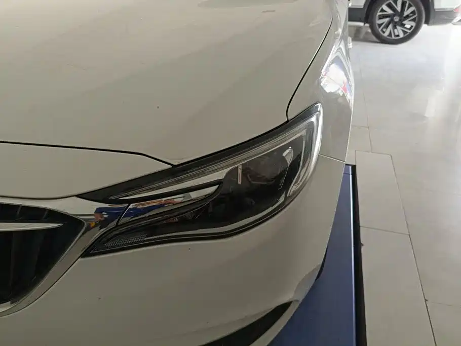Buick Excelle — миниатюра 5