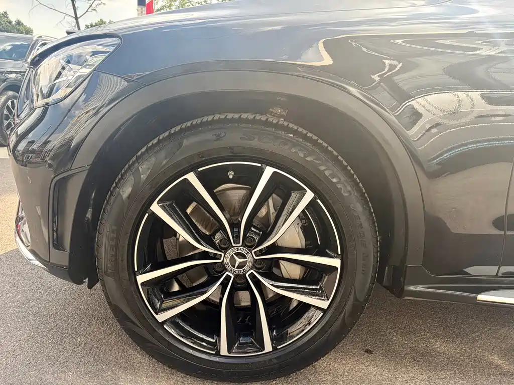 Mercedes-Benz GLC — миниатюра 7