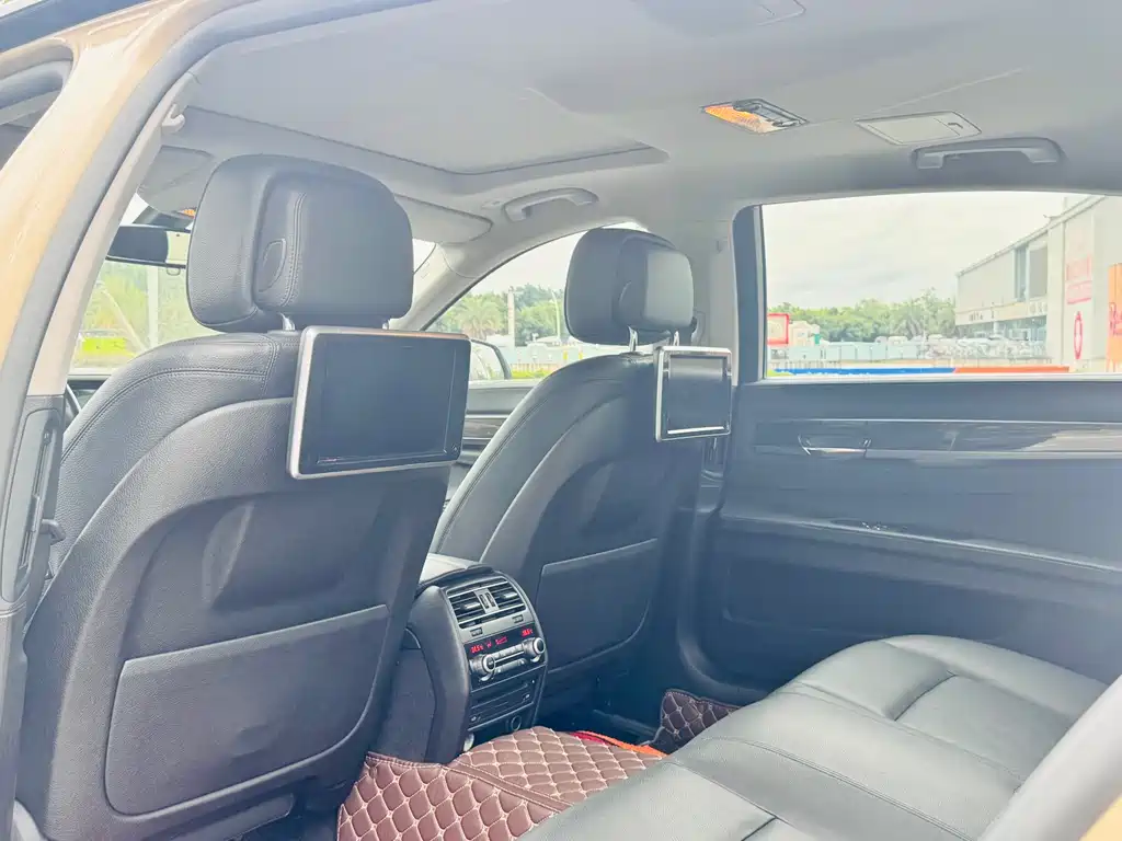 BMW 7 Series 7 2013 730Li Luxury