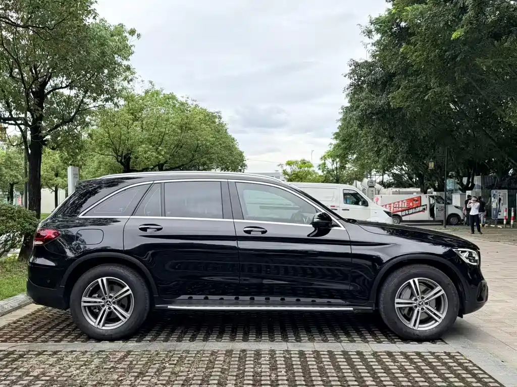 Mercedes-Benz GLC — миниатюра 5