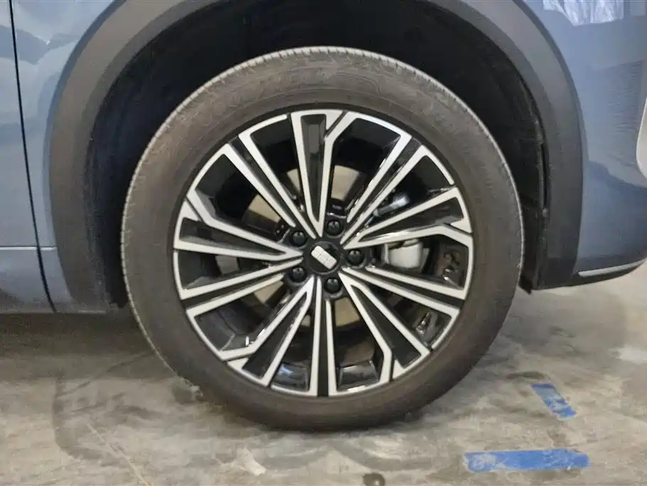 GEELY GALAXY GALAXY STARSHIP 7 EM I