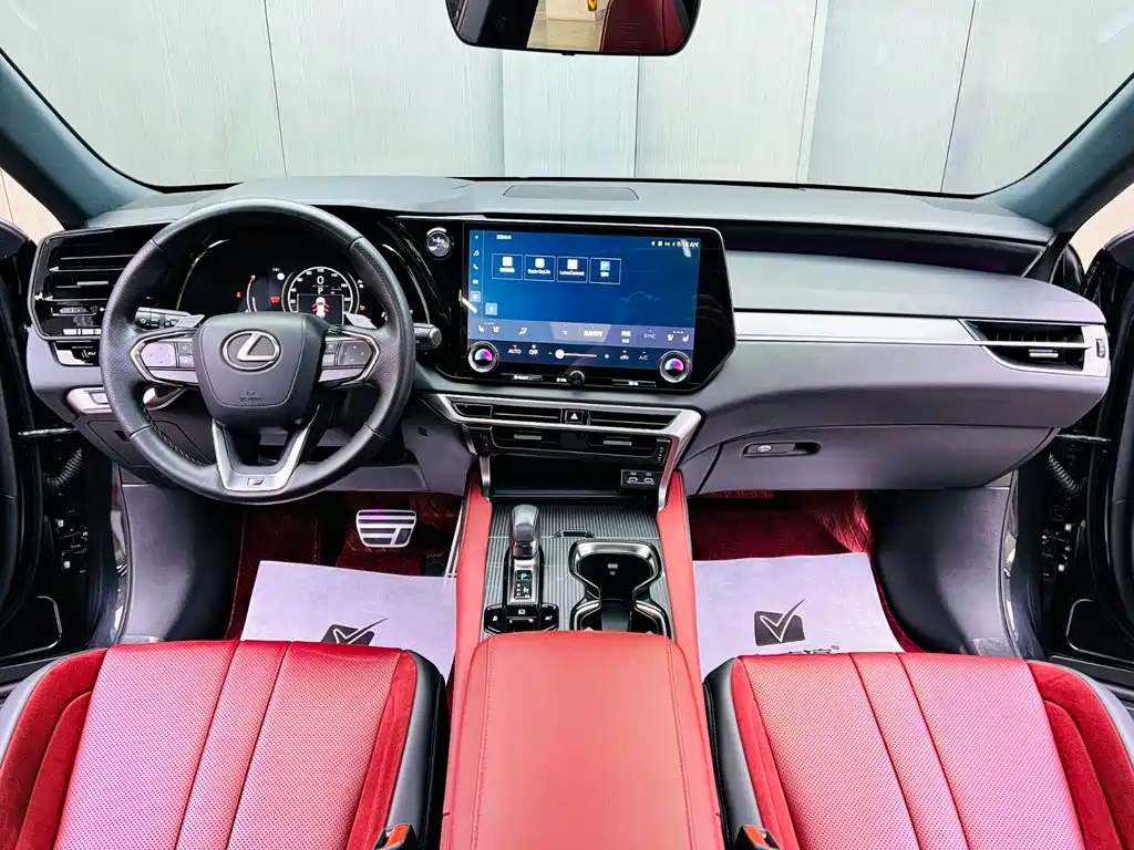 Lexus RX — миниатюра 9
