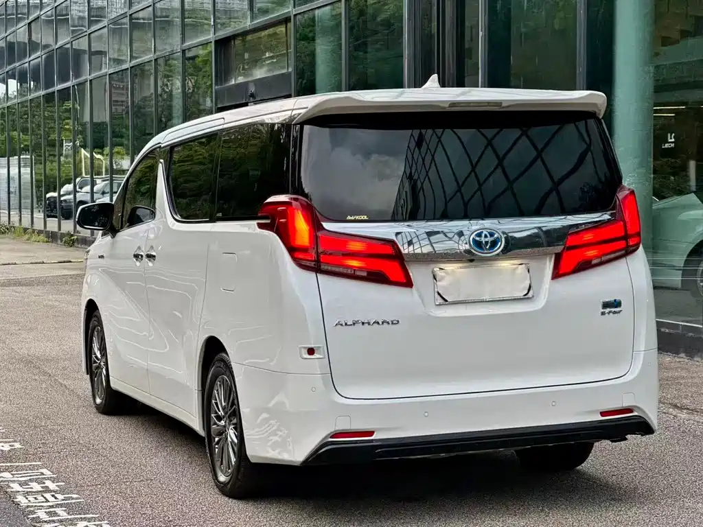 Toyota Alphard Hybrid 2.5L Premium Edition, фото 12