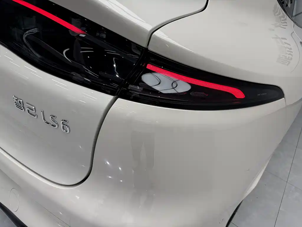 IM IM LS6 — миниатюра 4