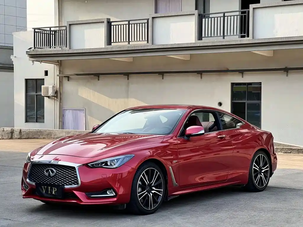 Infiniti Q60
