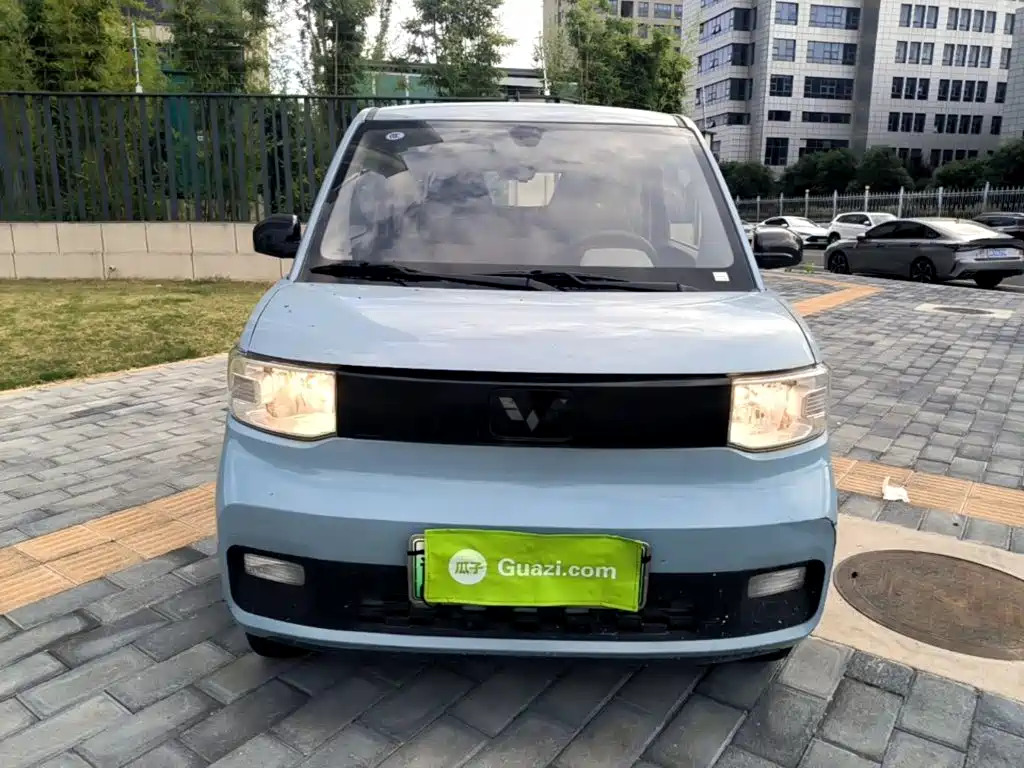 Wuling MINIEV — миниатюра 3