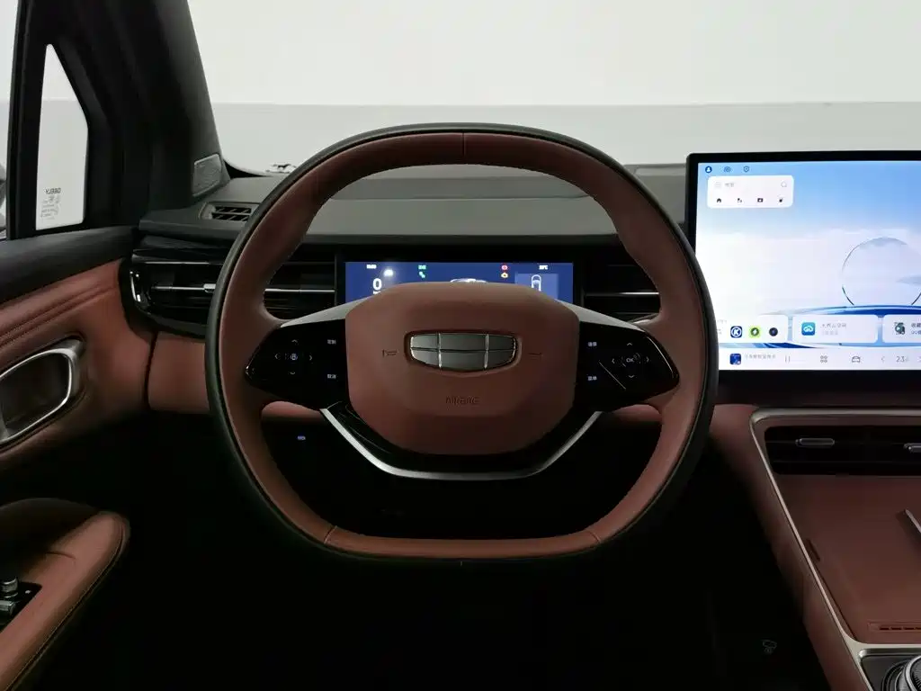 Geely Boyue REV — миниатюра 11