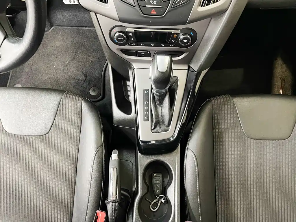 Ford Focus — миниатюра 22