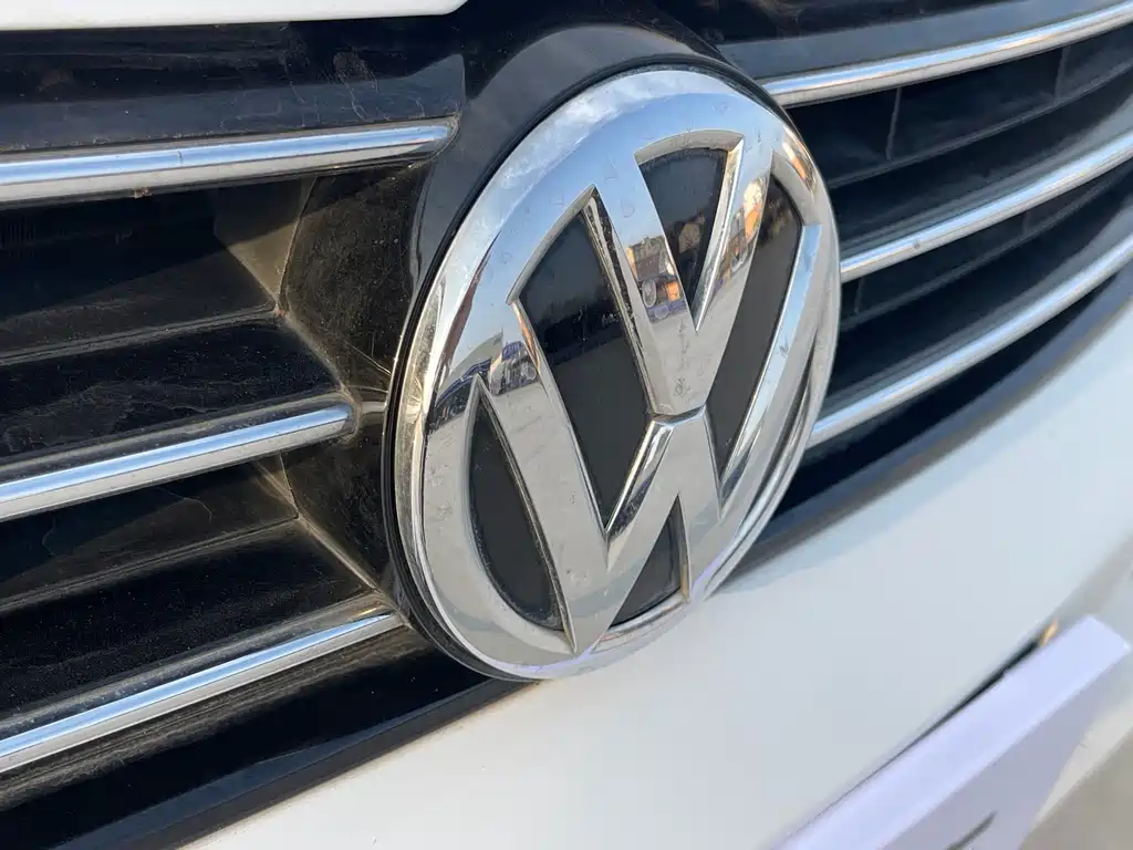 Volkswagen Sagitar — миниатюра 4