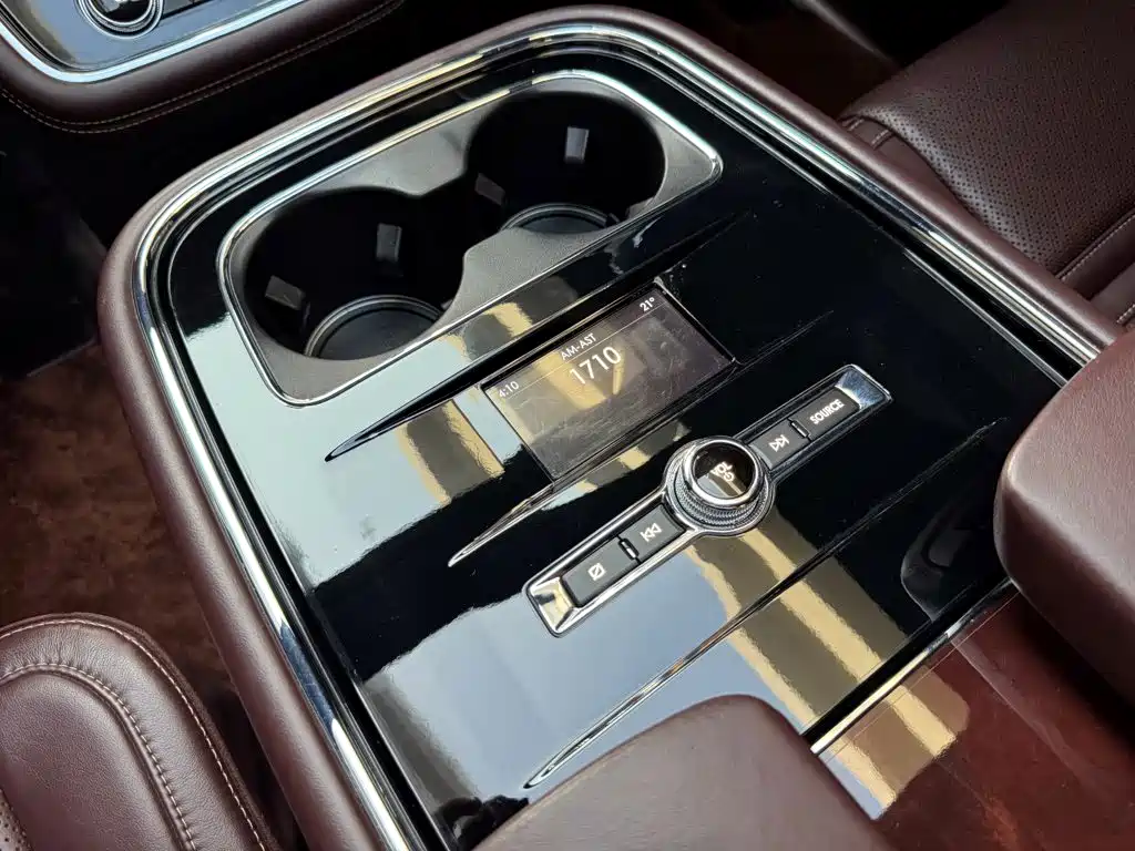Lincoln Navigator — миниатюра 17
