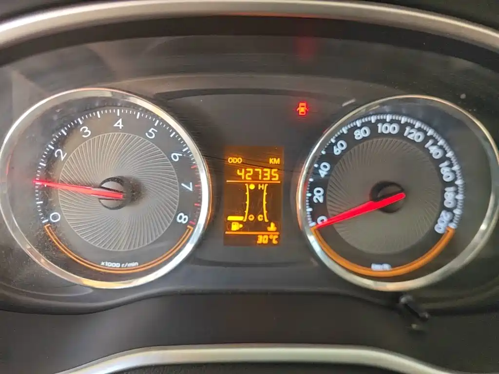 Chevrolet Sail — миниатюра 12