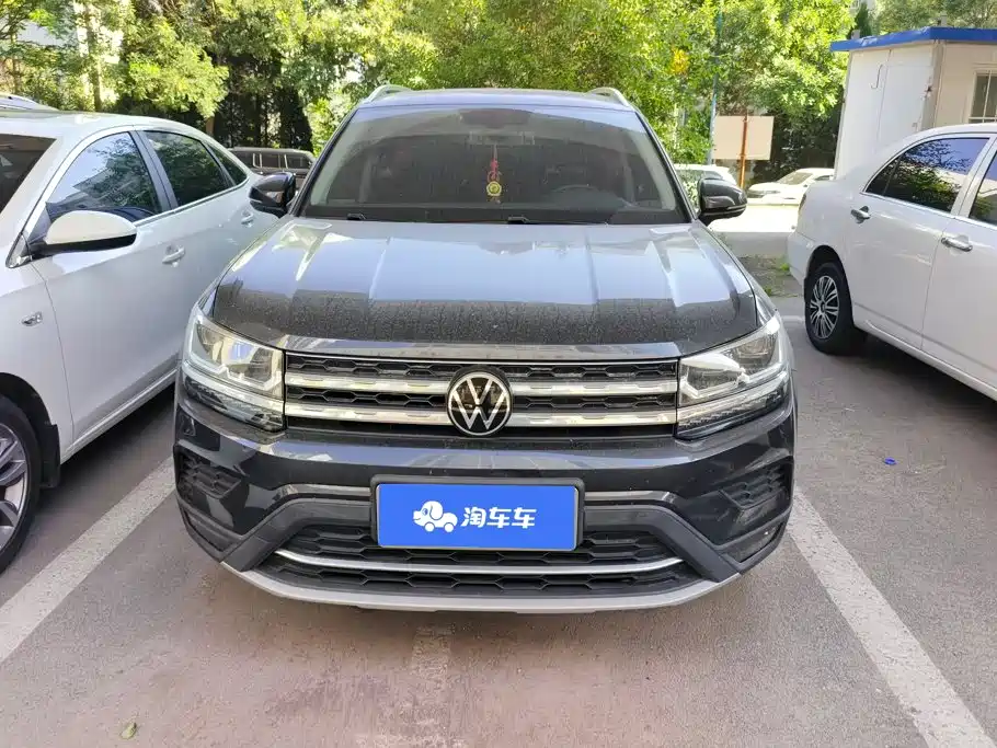 Volkswagen Tharu — миниатюра 2