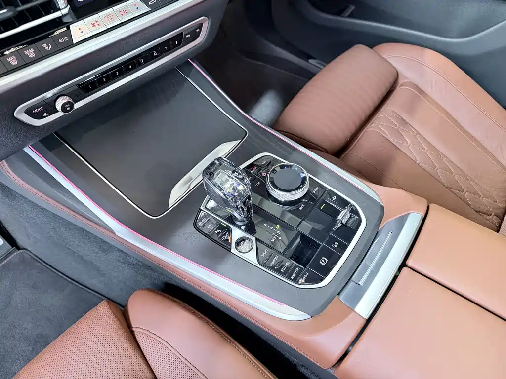 BMW X7 2022 xDrive40i Premium M Sport