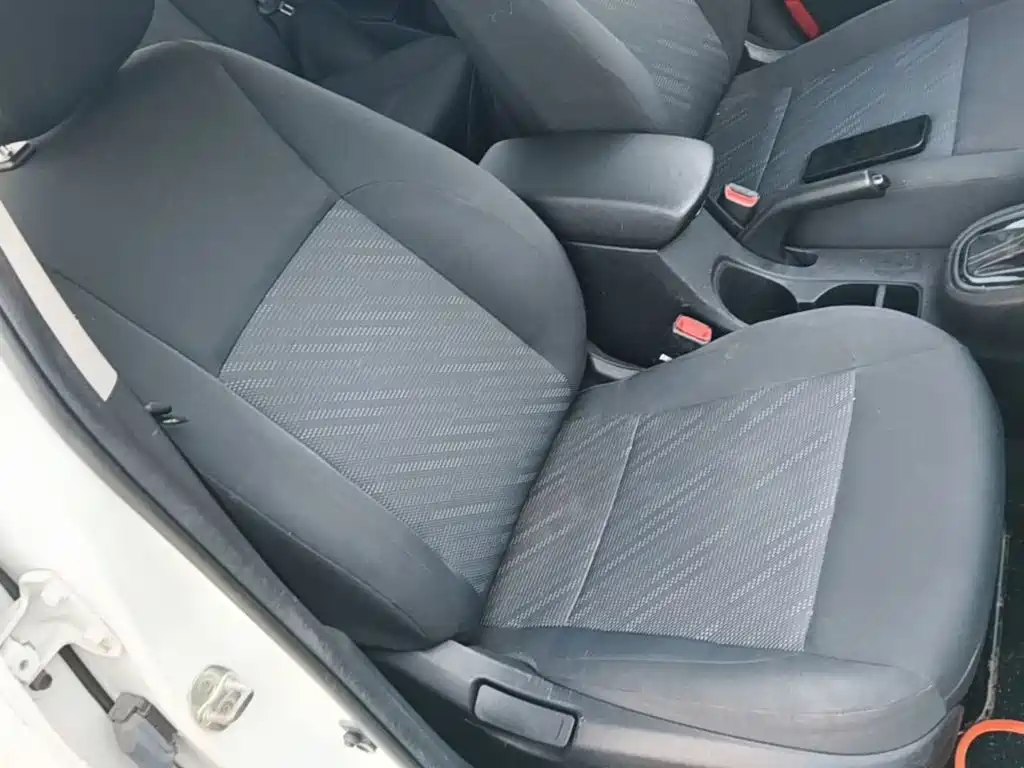 Kia Forte — миниатюра 25