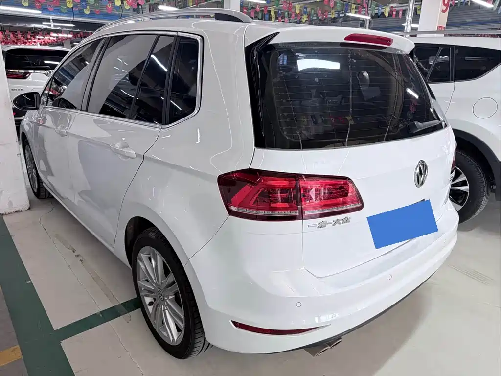 Volkswagen Golf Sportsvan — миниатюра 16
