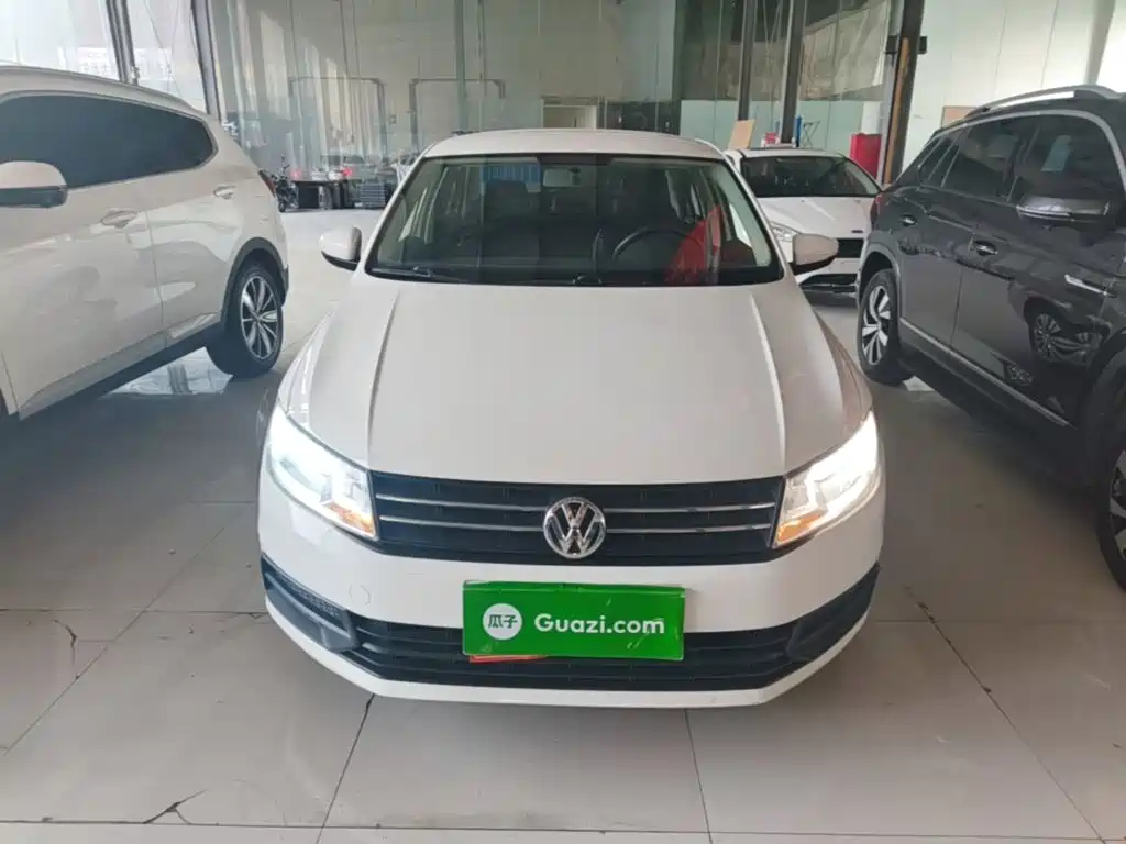 Volkswagen Santana — миниатюра 3