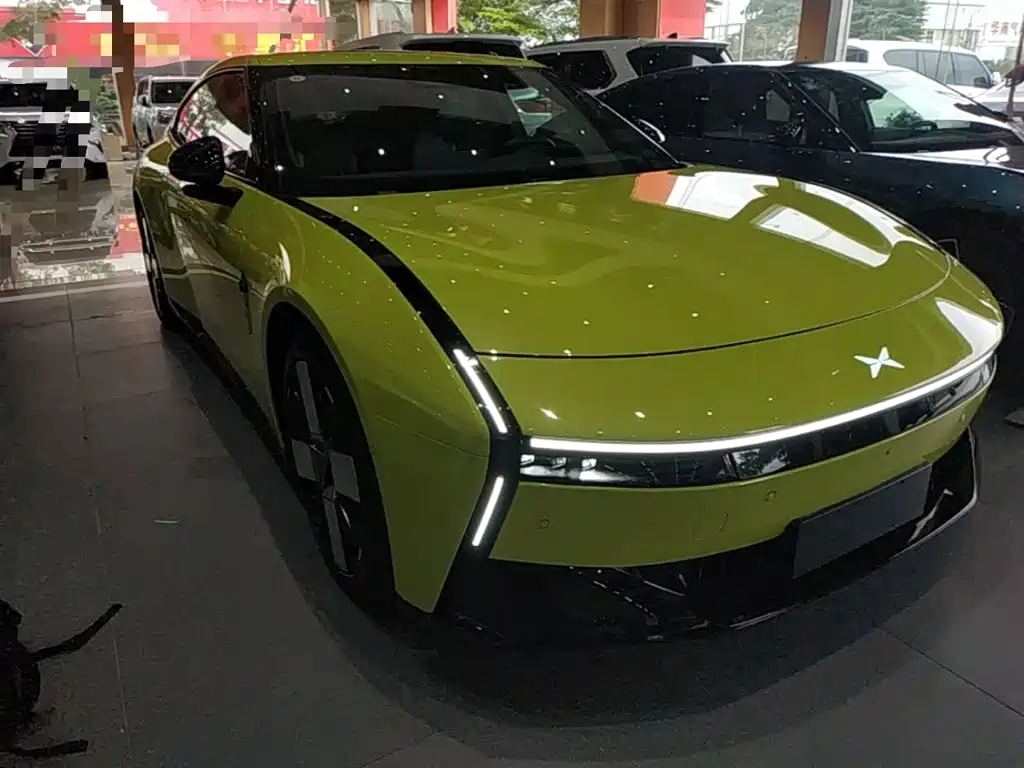 XPeng P7 — миниатюра 4