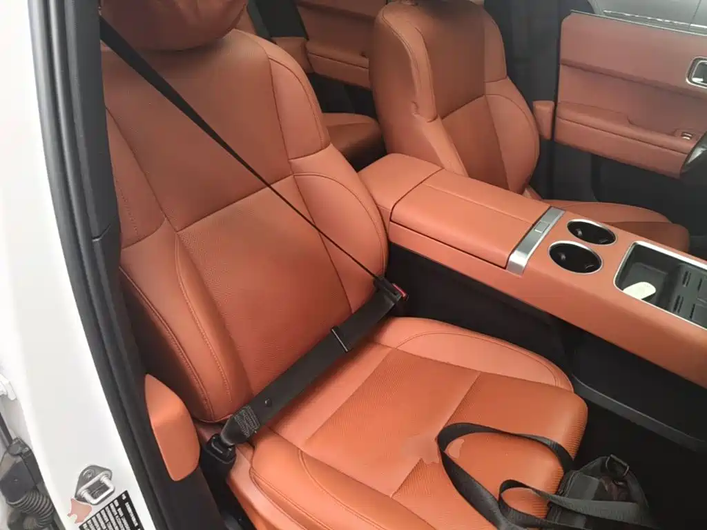 Li Auto Li L6 — миниатюра 25