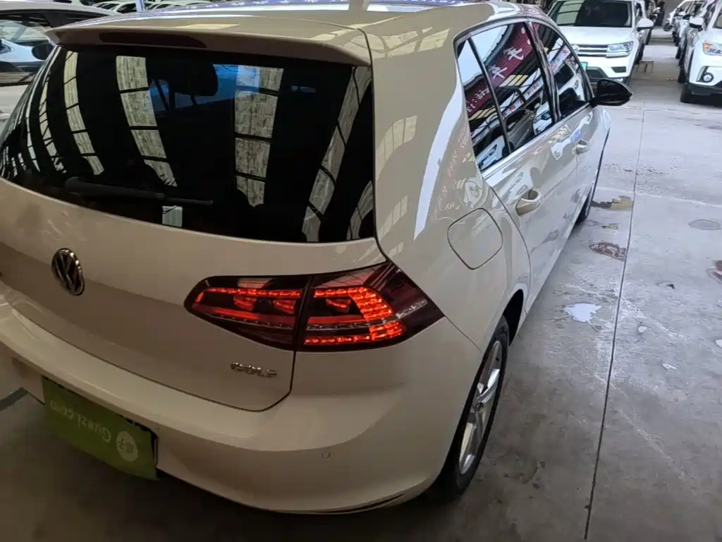 Volkswagen Golf — миниатюра 8