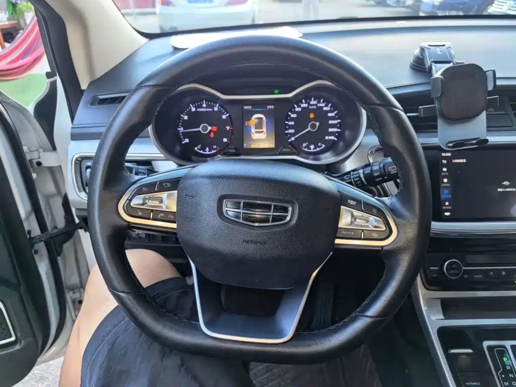 Geely Emgrand GS — миниатюра 11