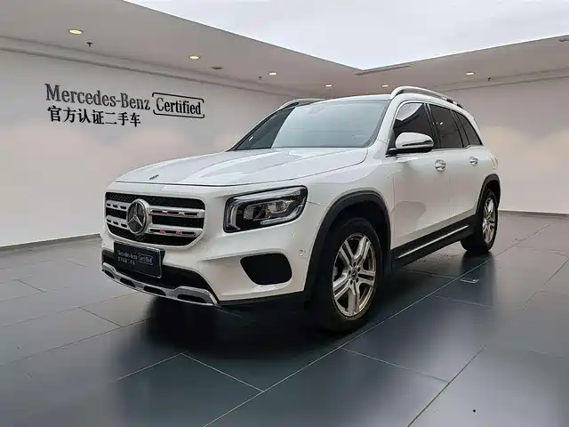 MERCEDES-BENZ GLB