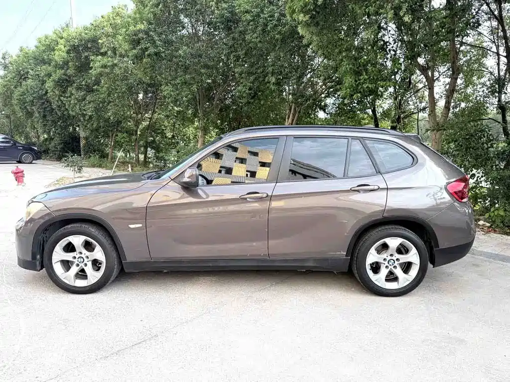 BMW X1 (Import) — миниатюра 2