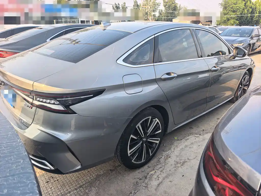 Chery Arrizo 8 — миниатюра 11