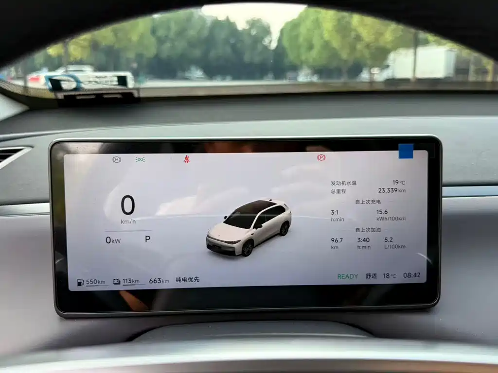 Leapmotor Leapmotor C10 — миниатюра 13