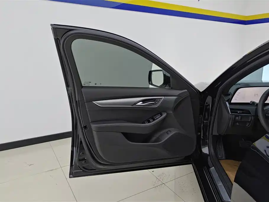 Cadillac CT5 2024 28T Luxury Pro