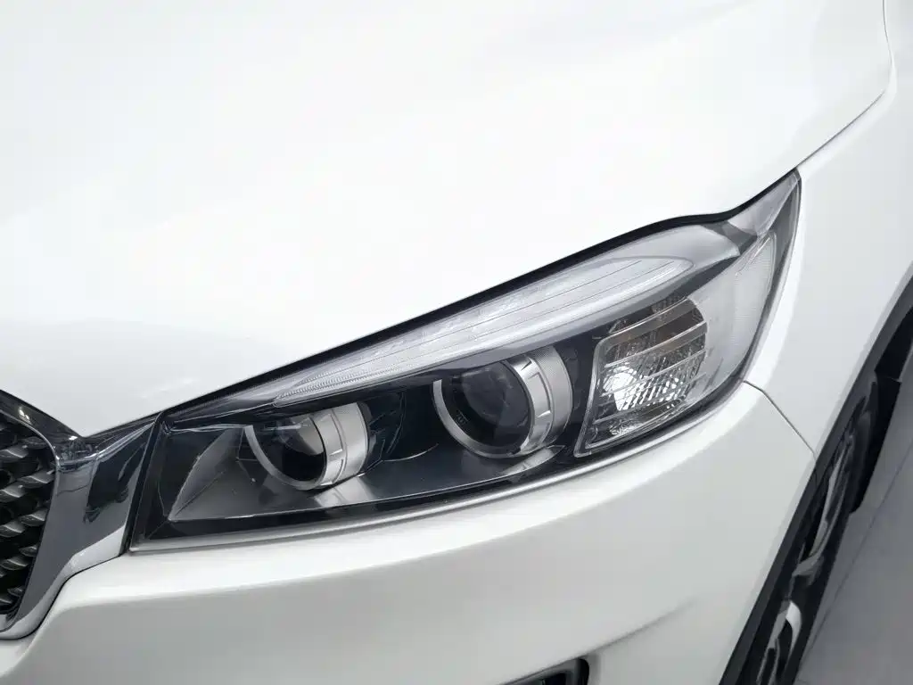 Kia Sorento — миниатюра 7