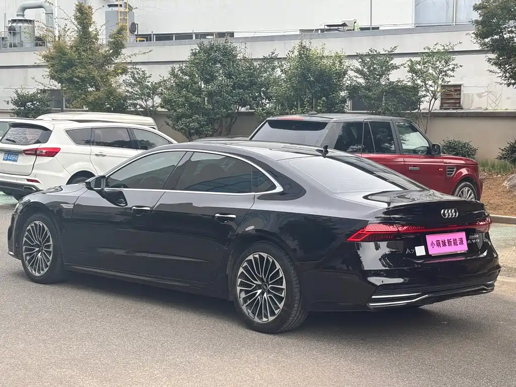 Audi A7L — миниатюра 19