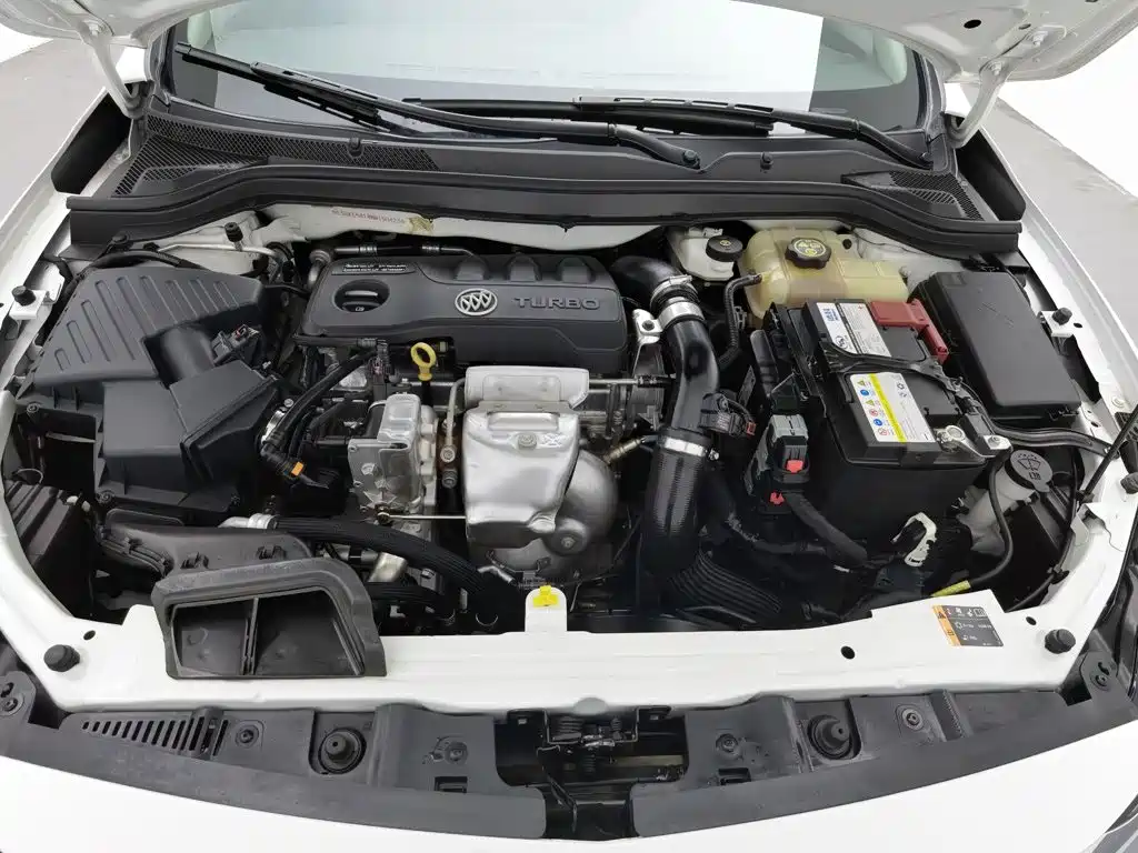 Buick Excelle — миниатюра 6