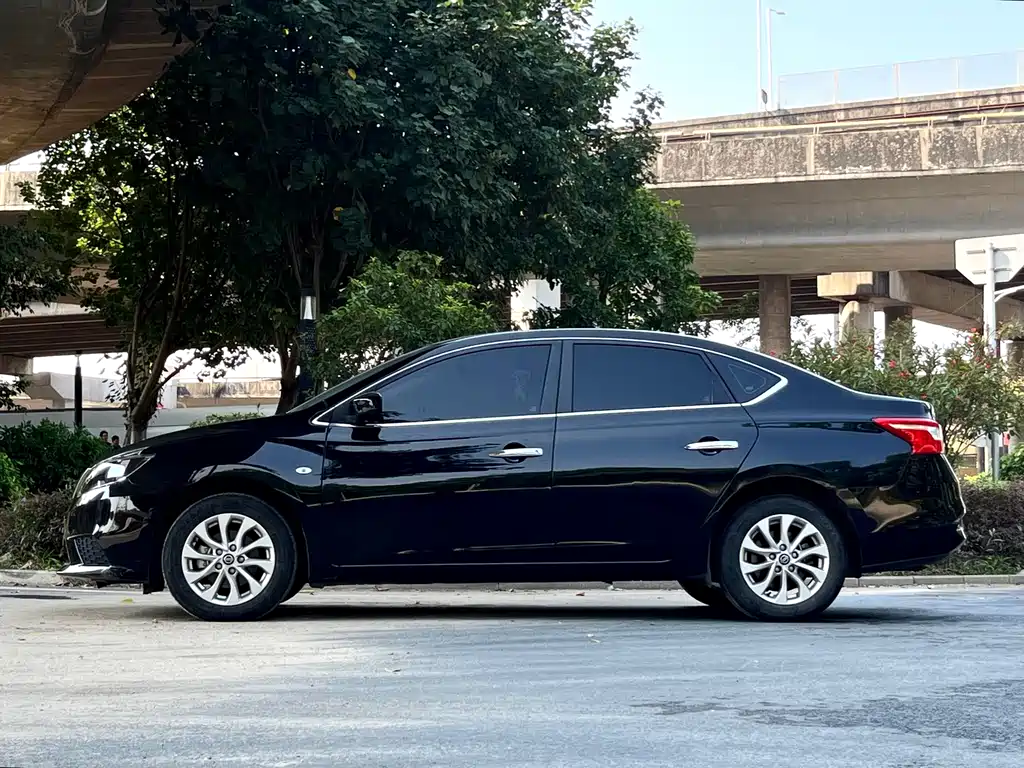 Nissan Sylphy — миниатюра 3