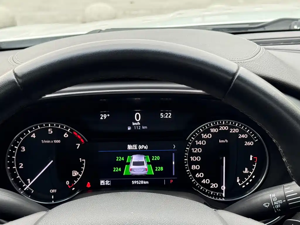 Cadillac CT5 — миниатюра 16