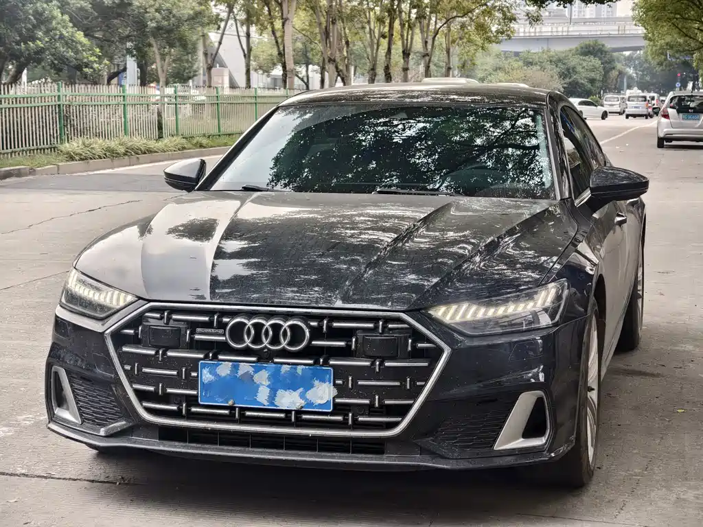Audi A7L — миниатюра 2