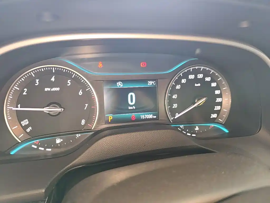Buick Excelle — миниатюра 12