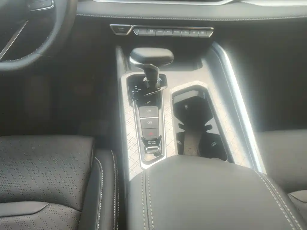 Geely Xingrui — миниатюра 8