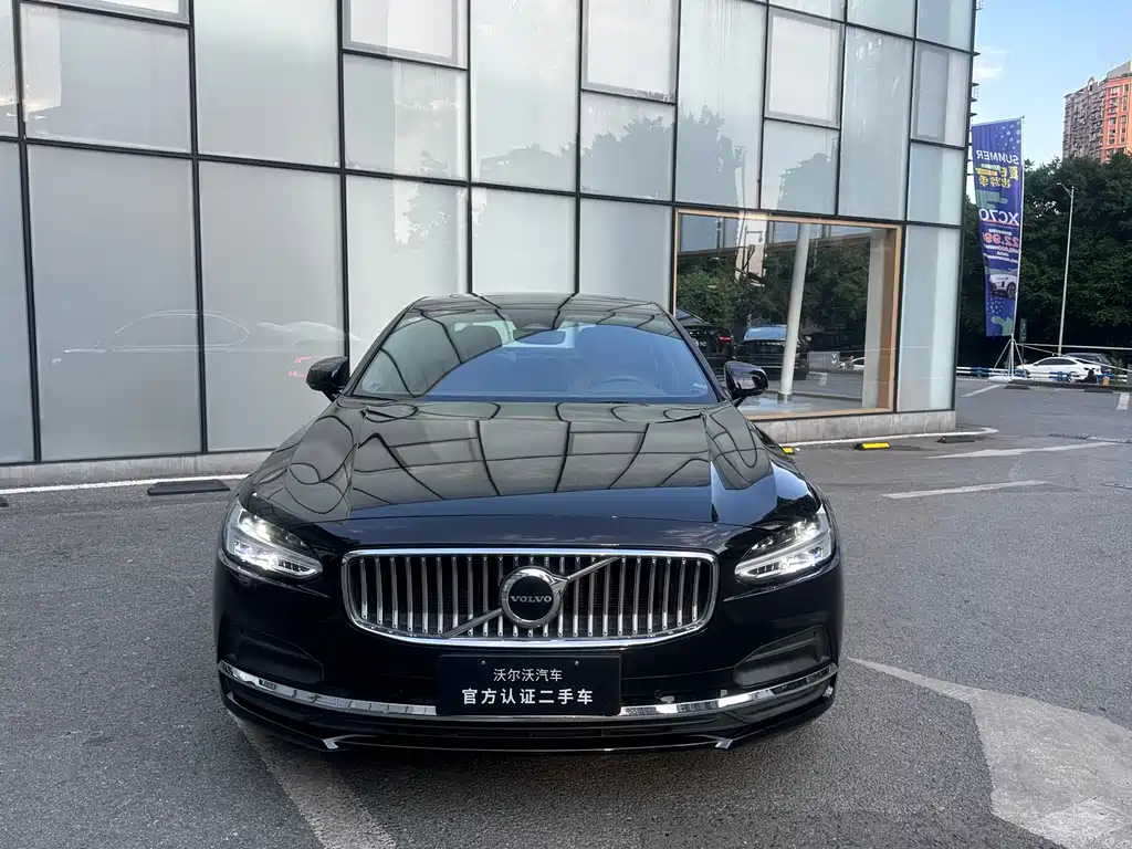 Volvo S90 — миниатюра 2