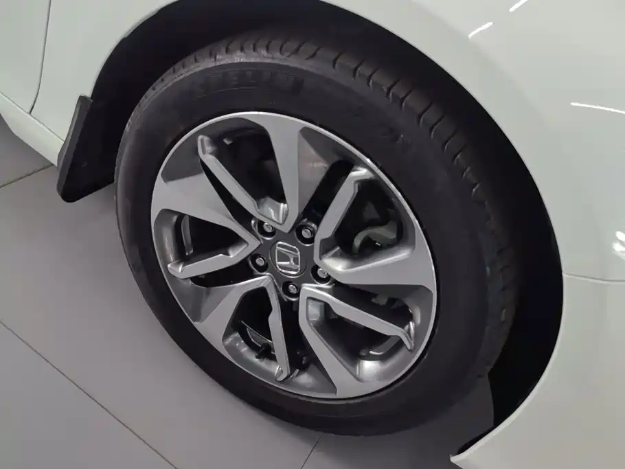 Honda Inspire — миниатюра 6