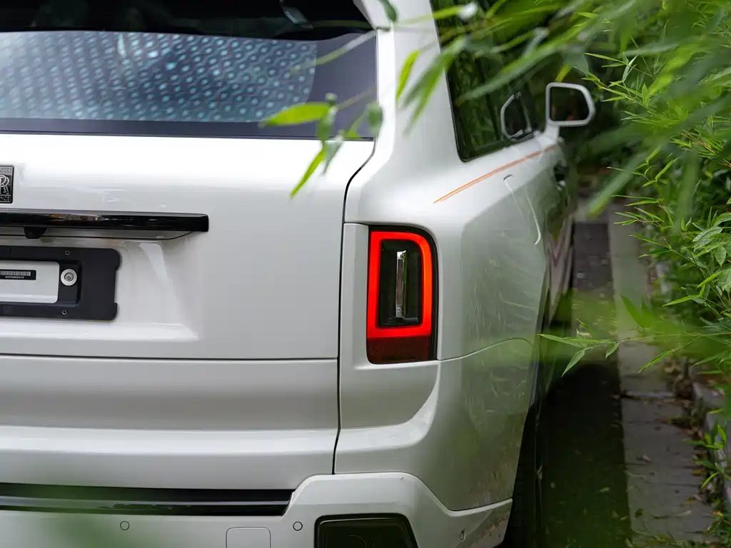 Rolls-Royce Cullinan 2025 Black Badge