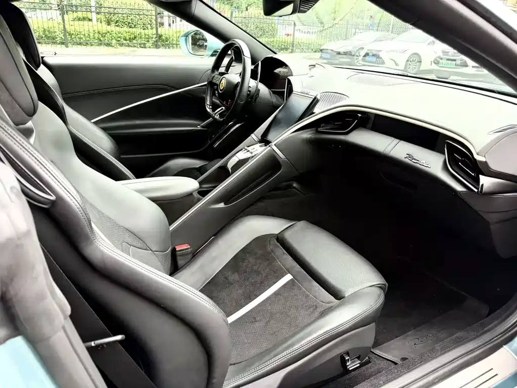 Ferrari Roma 2023 Spider