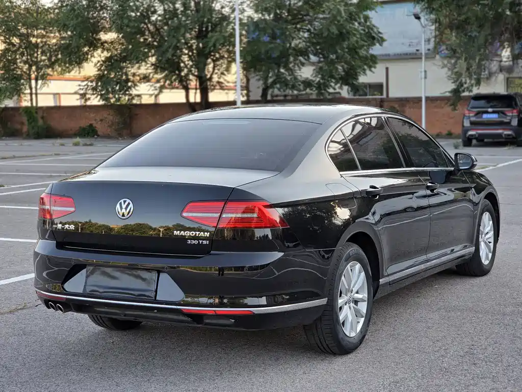 Volkswagen Magotan — миниатюра 6